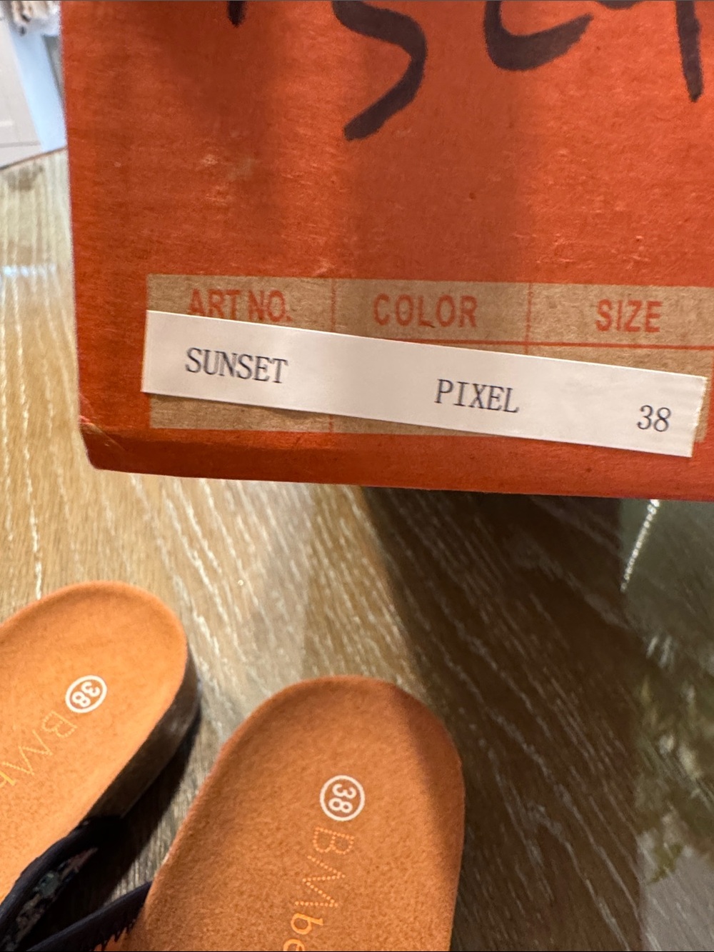 Bernie Mev. Sunset Pixel Boho Comfy summer Slide Sandals -NIB - Picture 4 of 7